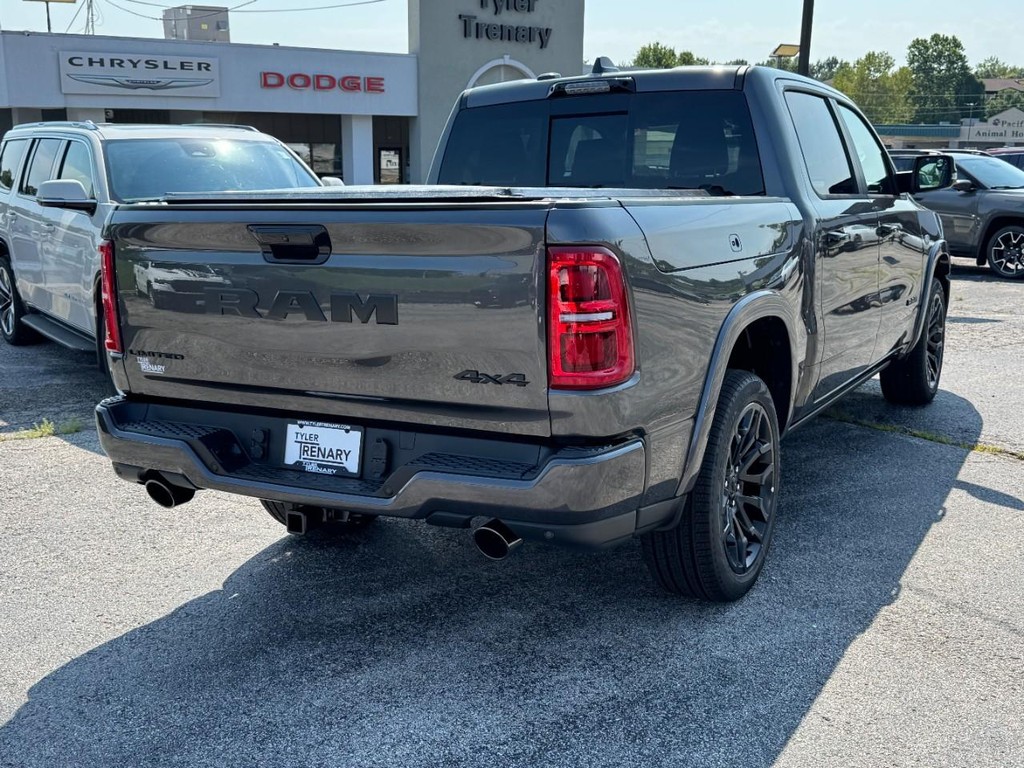 Ram 1500 Vehicle Full-screen Gallery Image 04