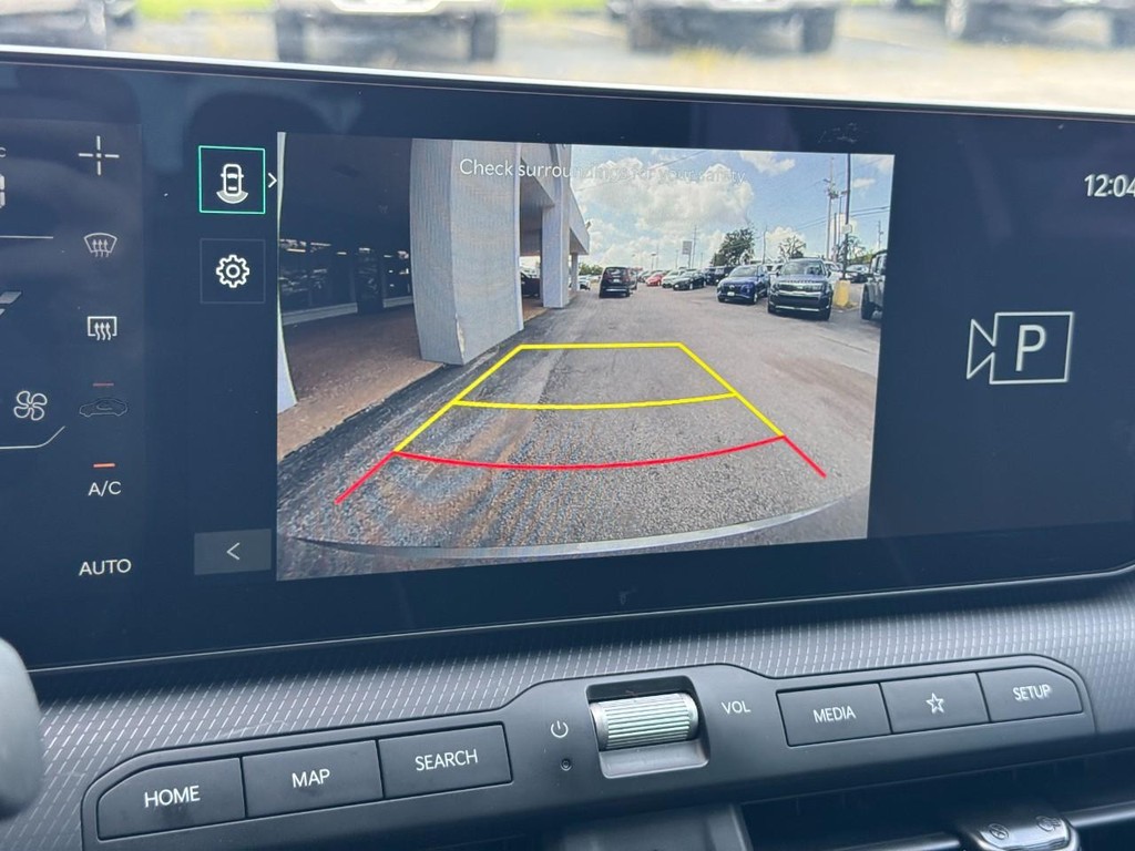Kia K4 Vehicle Full-screen Gallery Image 23