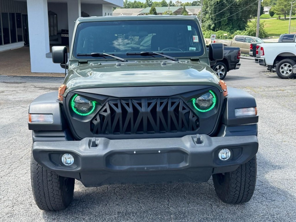 Jeep Wrangler Vehicle Full-screen Gallery Image 11