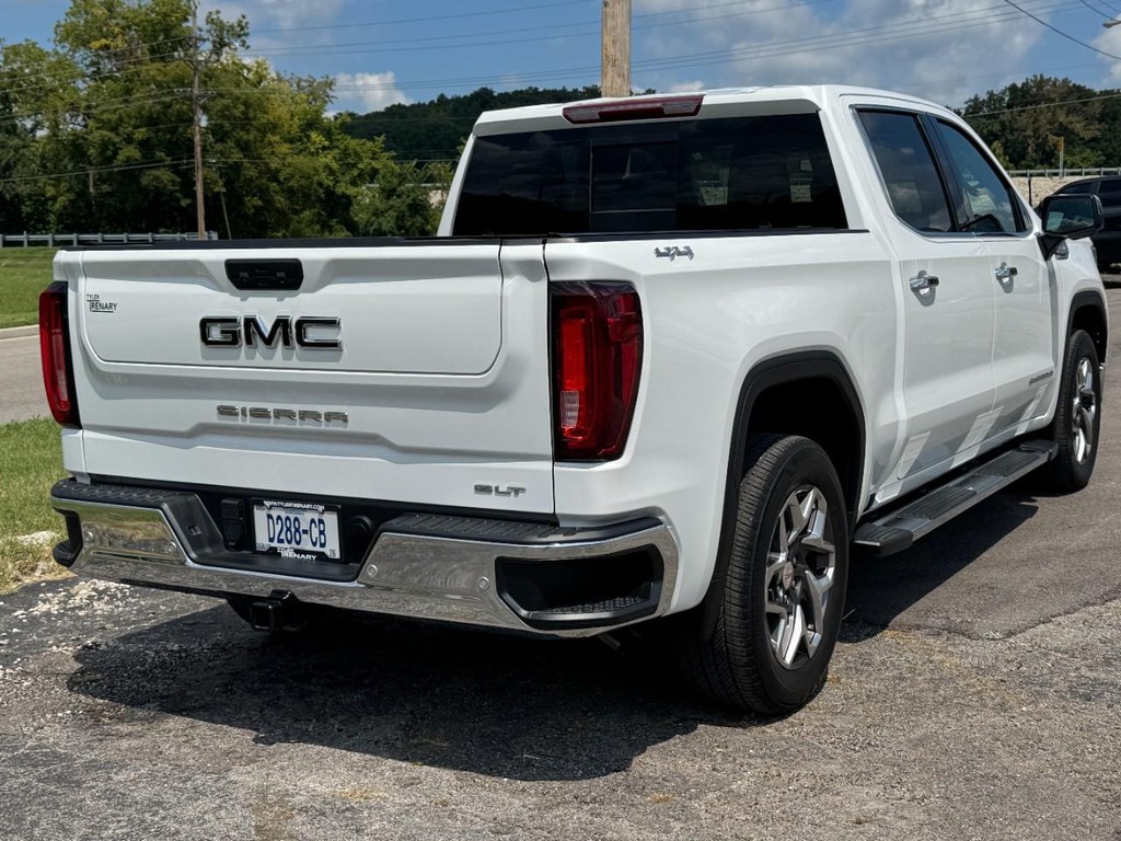 GMC Sierra 1500 Vehicle Full-screen Gallery Image 04