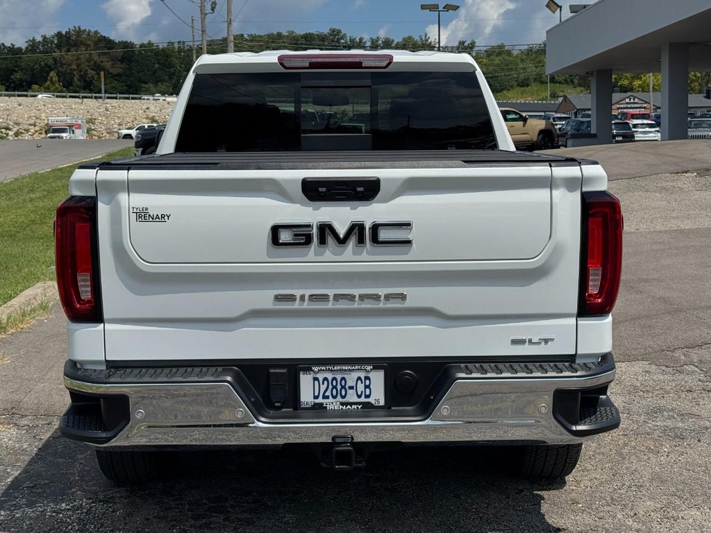 GMC Sierra 1500 Vehicle Full-screen Gallery Image 05