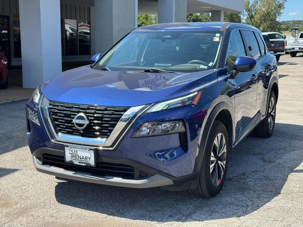 Nissan Rogue Vehicle Full-screen Gallery Image 10