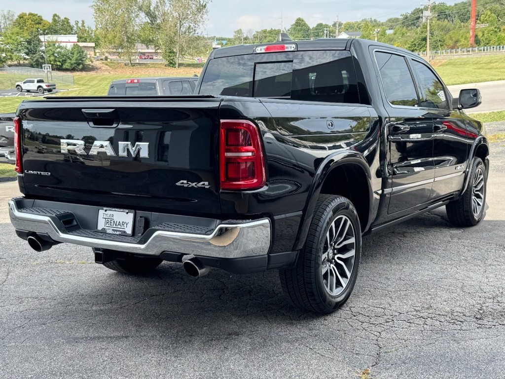 Ram 1500 Vehicle Full-screen Gallery Image 04