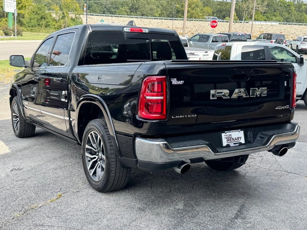 Ram 1500 Vehicle Full-screen Gallery Image 07