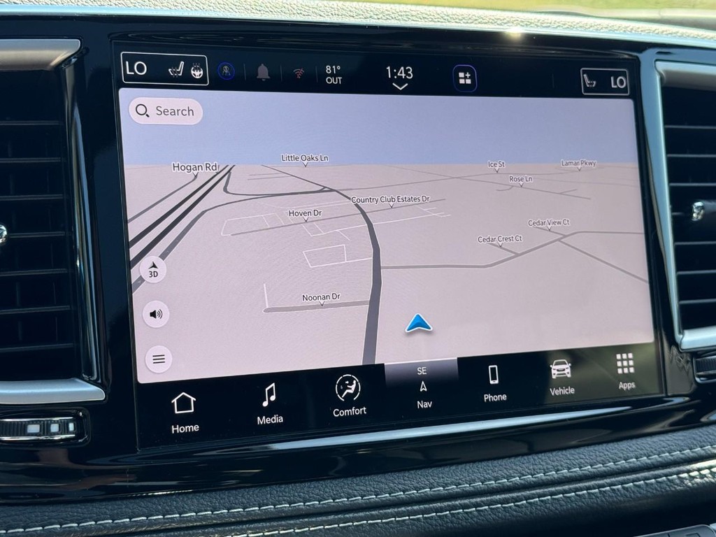 Chrysler Pacifica Vehicle Full-screen Gallery Image 17