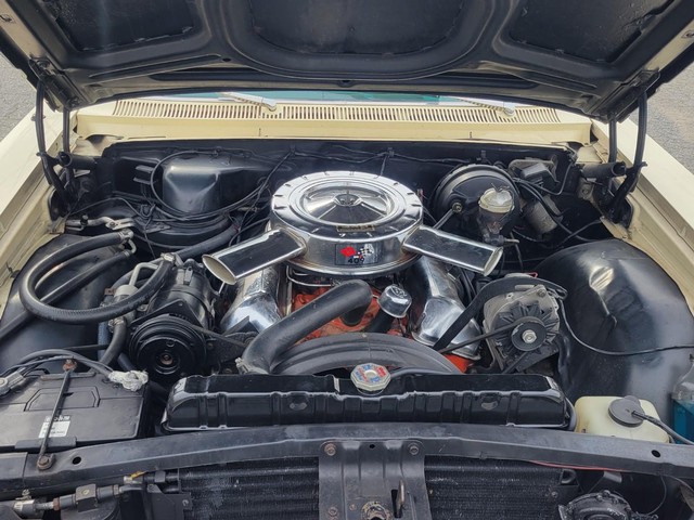 Chevrolet Impala Vehicle Image 28