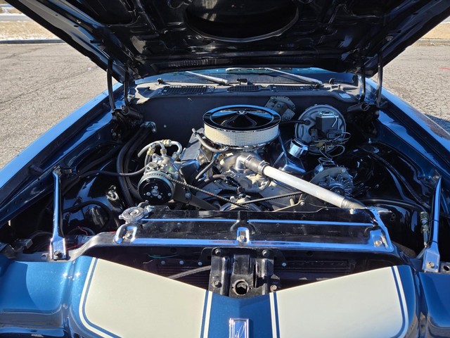 Chevrolet Camaro Vehicle Image 35