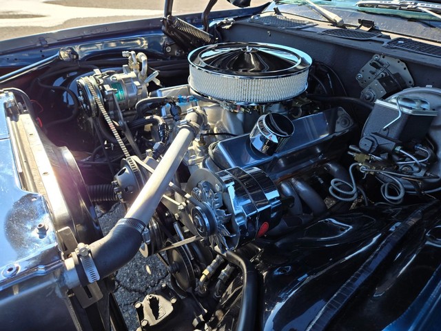 Chevrolet Camaro Vehicle Image 35
