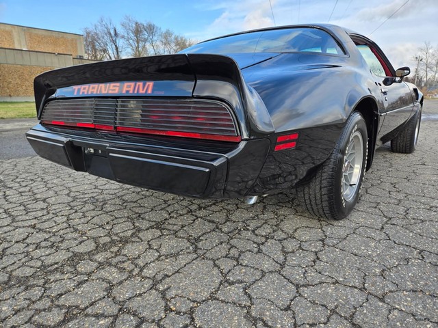 Pontiac Trans Am Vehicle Image 29