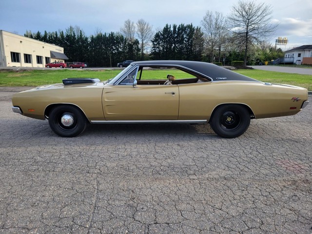 Dodge Charger Vehicle Image 14