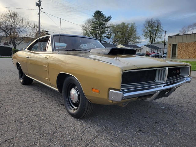 Dodge Charger Vehicle Image 14