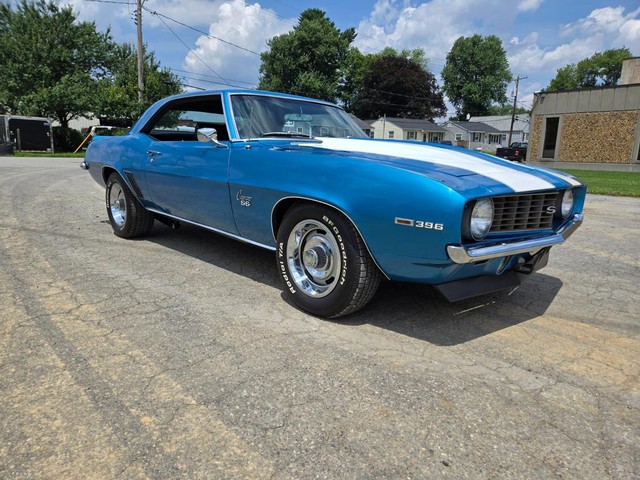 Chevrolet Camaro Vehicle Image 03