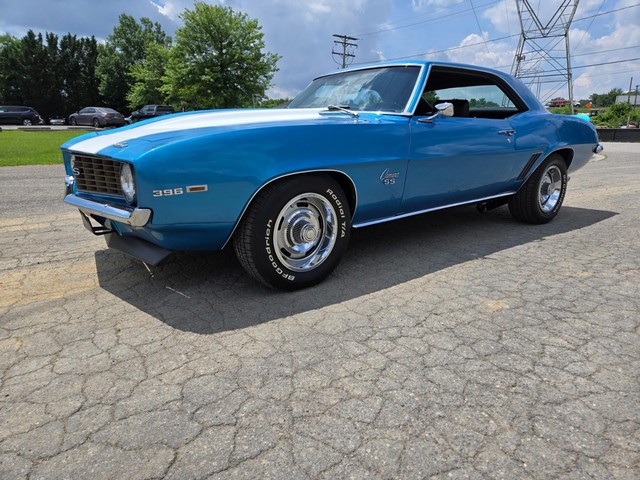 Chevrolet Camaro Vehicle Image 42