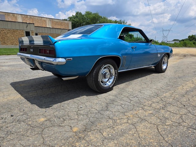 Chevrolet Camaro Vehicle Image 42