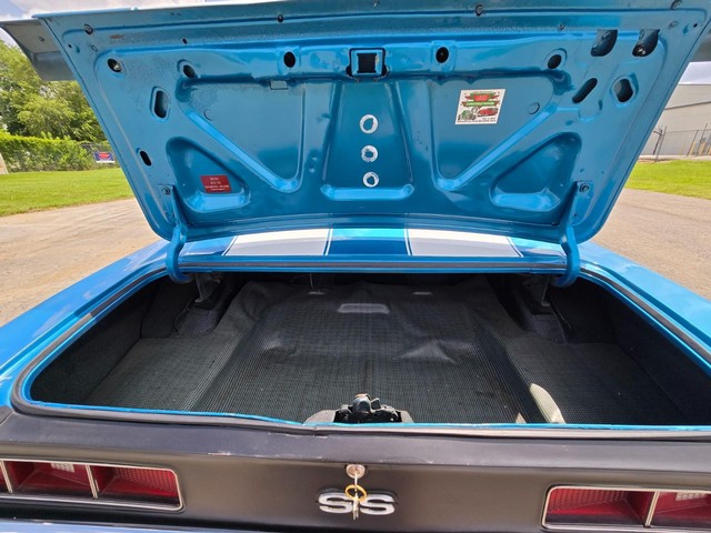 Chevrolet Camaro Vehicle Image 42