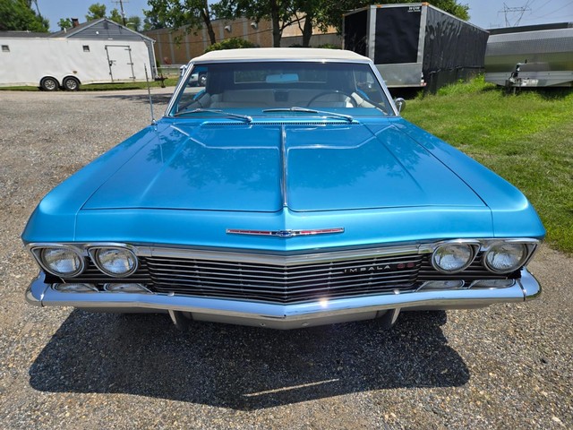 Chevrolet Impala Vehicle Image 40
