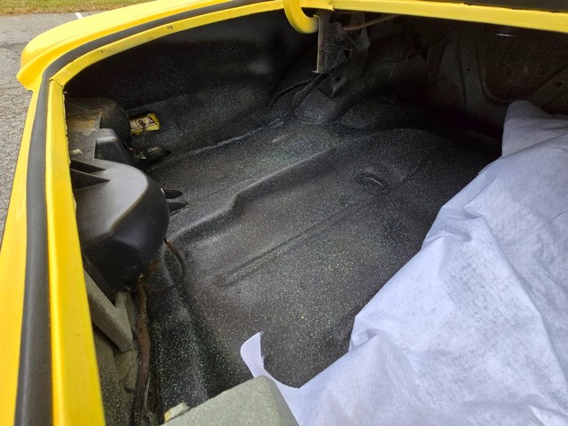 Chevrolet Camaro Vehicle Image 30