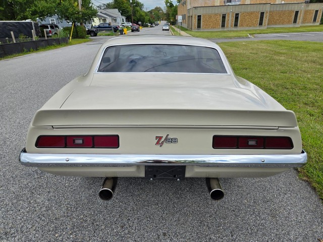 Chevrolet Camaro Vehicle Image 36