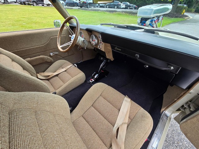 Chevrolet Camaro Vehicle Image 36
