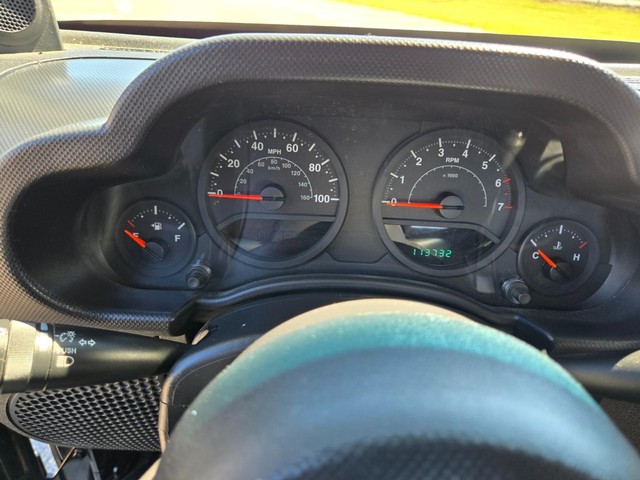Jeep Wrangler Unlimited Vehicle Image 25