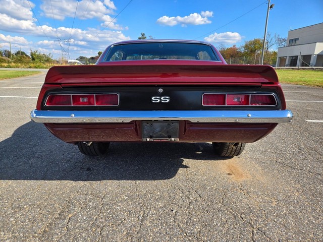 Chevrolet Camaro Vehicle Image 08