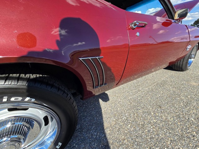 Chevrolet Camaro Vehicle Image 24