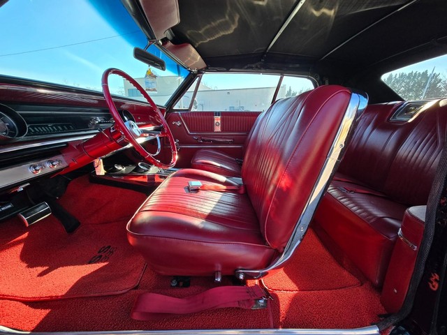 Chevrolet Impala Vehicle Image 16