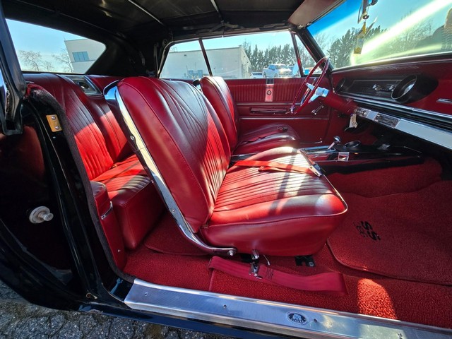 Chevrolet Impala Vehicle Image 20