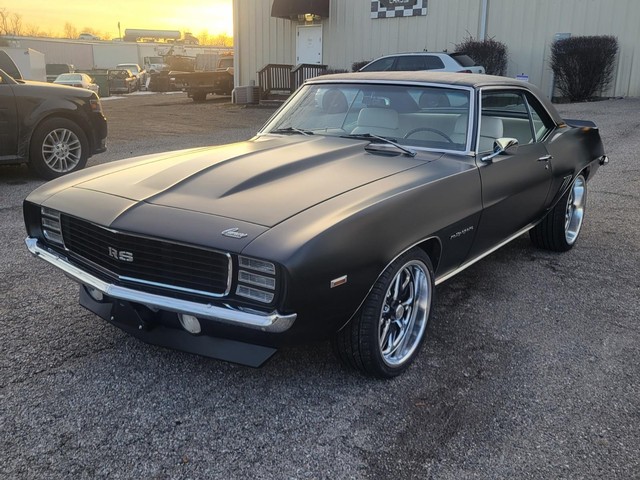 Chevrolet Camaro Vehicle Image 03