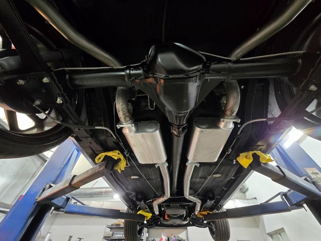 Chevrolet Camaro Vehicle Image 43