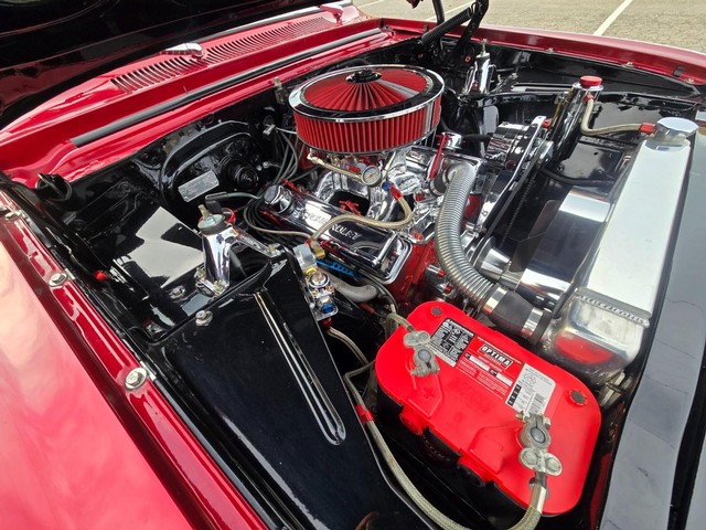 Chevrolet Nova Vehicle Image 11