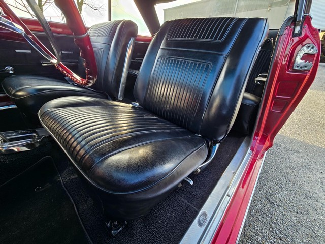 Chevrolet Nova Vehicle Image 15