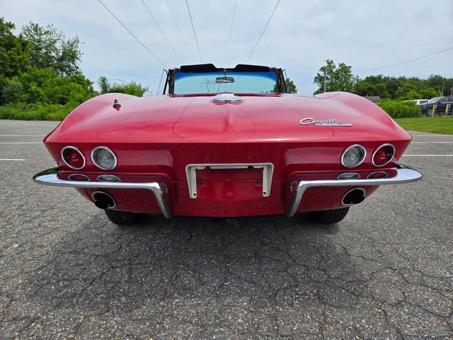 Chevrolet Corvette Vehicle Image 08