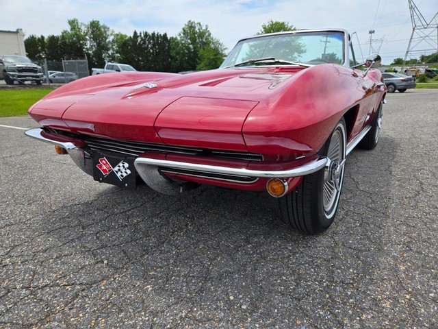 Chevrolet Corvette Vehicle Image 10