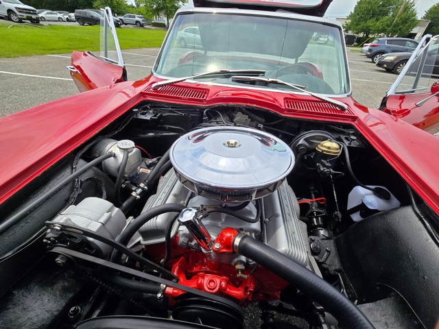 Chevrolet Corvette Vehicle Image 28