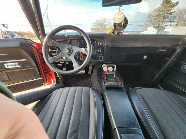 Chevrolet Camaro Vehicle Image 17