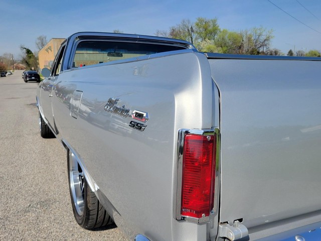 Chevrolet El Camino Vehicle Image 09