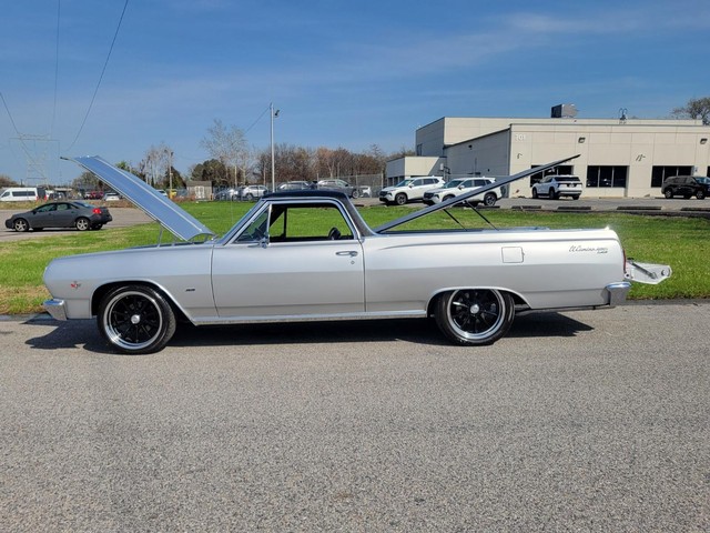 Chevrolet El Camino Vehicle Image 13