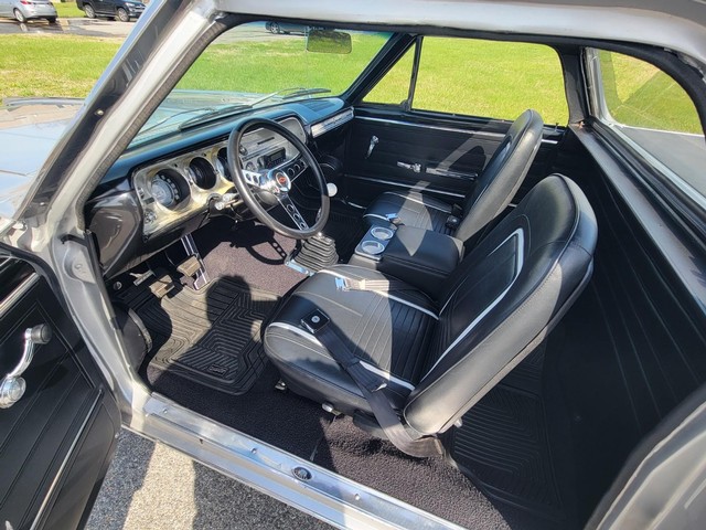 Chevrolet El Camino Vehicle Image 18