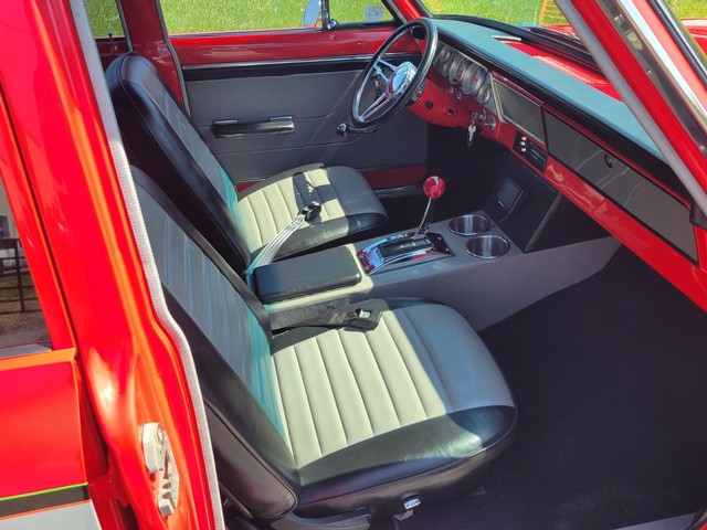 Chevrolet Nova Vehicle Image 16