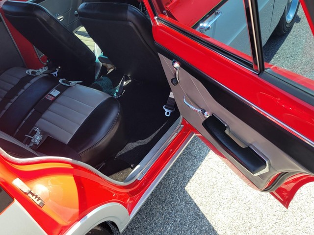 Chevrolet Nova Vehicle Image 22