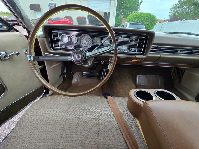 Mercury Parklane Vehicle Image 18