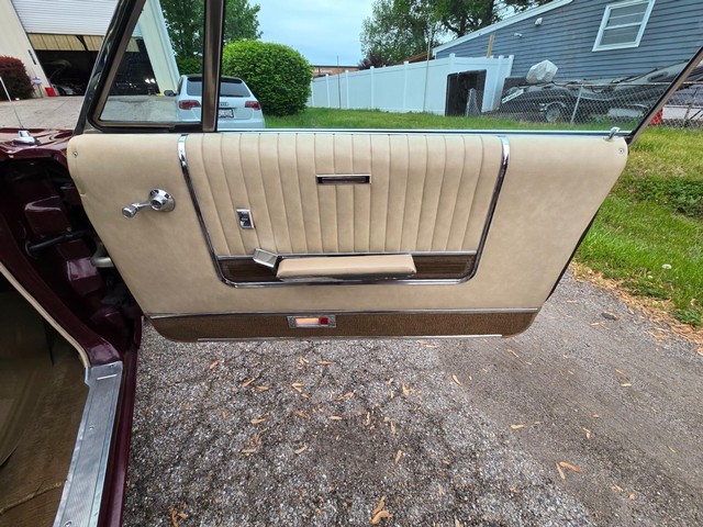 Mercury Parklane Vehicle Image 25