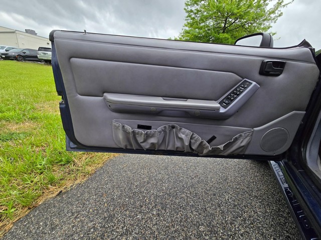 Ford Mustang Vehicle Image 26