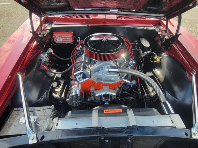 Chevrolet Camaro Vehicle Image 13
