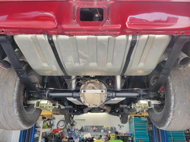 Chevrolet Camaro Vehicle Image 16