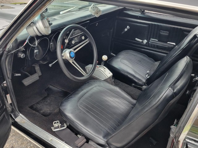 Chevrolet Camaro Vehicle Image 09