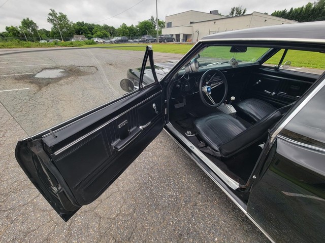 Chevrolet Camaro Vehicle Image 10