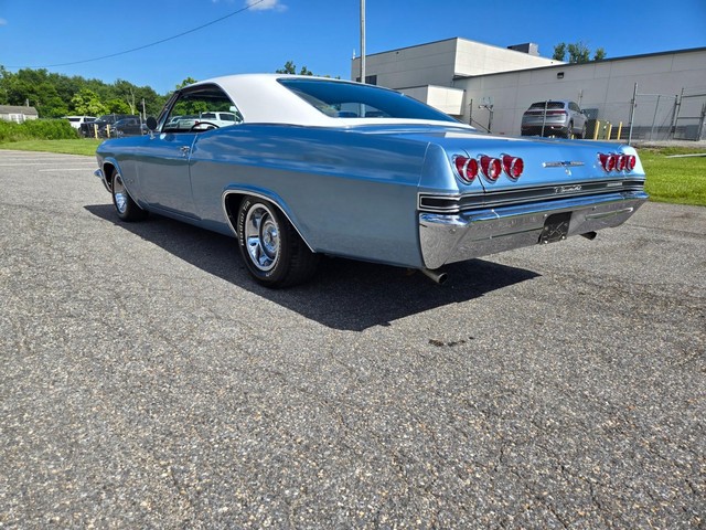 Chevrolet Impala Vehicle Image 06