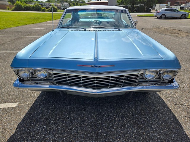 Chevrolet Impala Vehicle Image 10
